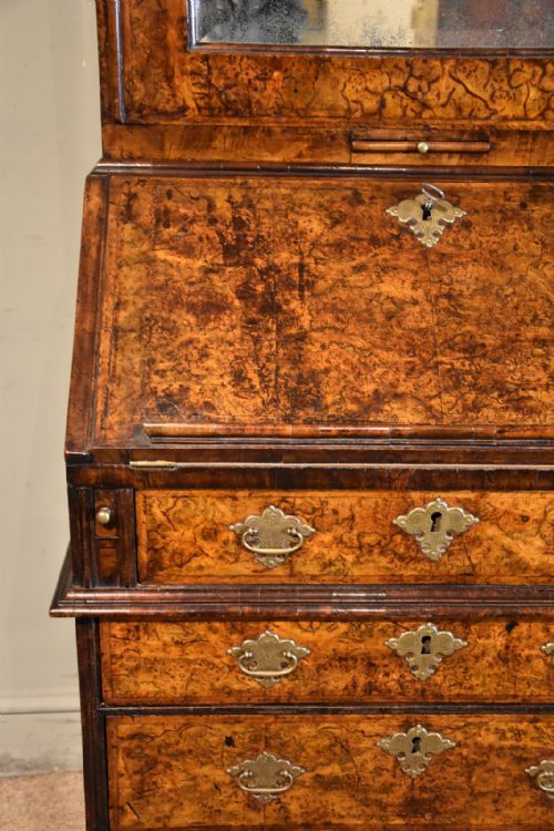 GEORGE I BURR WALNUT BUREAU CABINET - ADDITIONAL PHOTO 11
