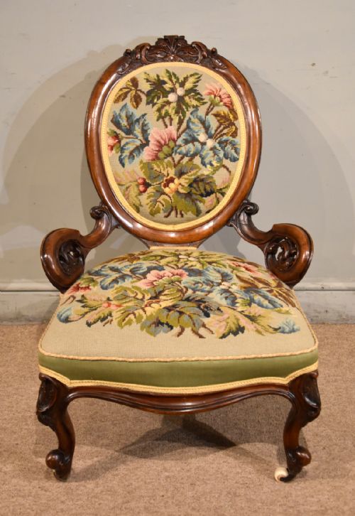 early victorian carved walnut parlour chair - CATEGORY: ANTIQUE CHAIRS - DATED VICTORIAN