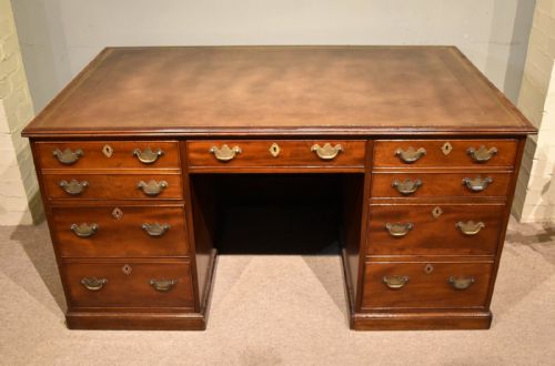 MAHOGANY PEDESTAL DESK WITH LEATHER TOP 19TH CENTURY - ADDITIONAL PHOTO 1
