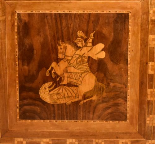 19TH CENTURY SORRENTO MARQUETRY ITALIAN OCCASIONAL TABLE - ADDITIONAL PHOTO 5