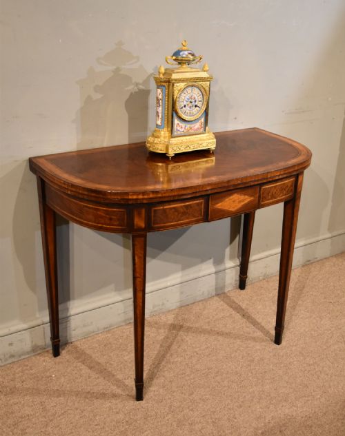18TH CENTURY MAHOGANY CARD TABLE CROSSBANDED IN SATINWOOD - ADDITIONAL PHOTO 2