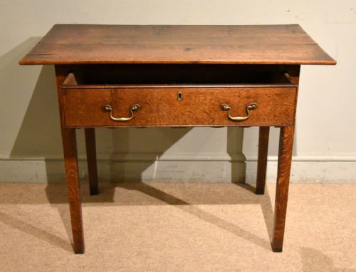 MID 18TH CENTURY OAK SIDE TABLE - ADDITIONAL PHOTO 1