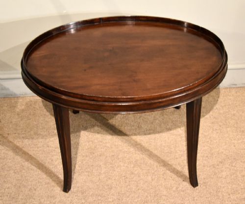 AN ELEGANT GEORGIAN TRAY ON STAND - ADDITIONAL PHOTO 4