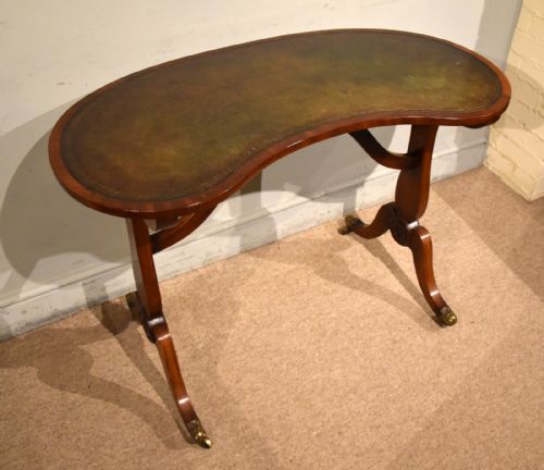 GEORGE III MAHOGANY KIDNEY SHAPED WRITING TABLE - ADDITIONAL PHOTO 3