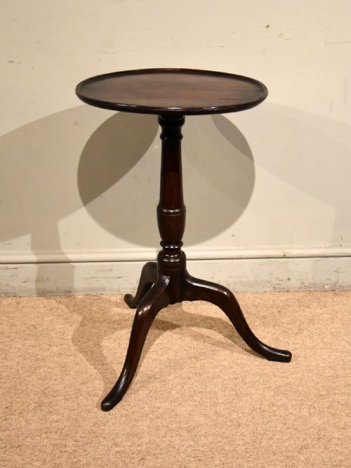 GEORGE III OAK LAMP TRIPOD TABLE - ADDITIONAL PHOTO 1