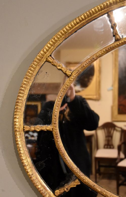 LATE 18TH CENTURY OVAL GILT WOOD MIRROR - ADDITIONAL PHOTO 4