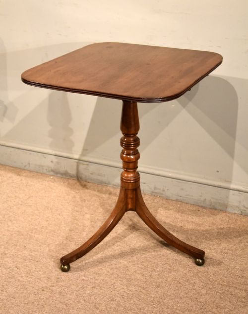 REGENCY MAHOGANY OBLONG LAMP TABLE - ADDITIONAL PHOTO 2