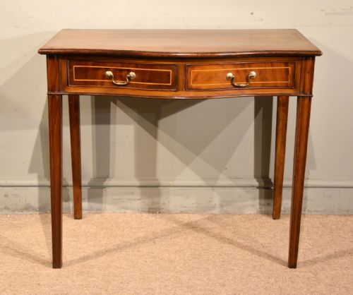 GEORGIAN MAHOGANY SERPENTINE SIDE TABLE - ADDITIONAL PHOTO 1