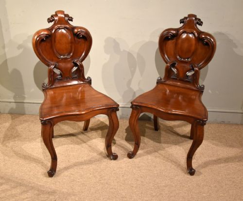 PAIR OF 19TH CENTURY CUBAN MAHOGANY CHAIRS - ADDITIONAL PHOTO 2