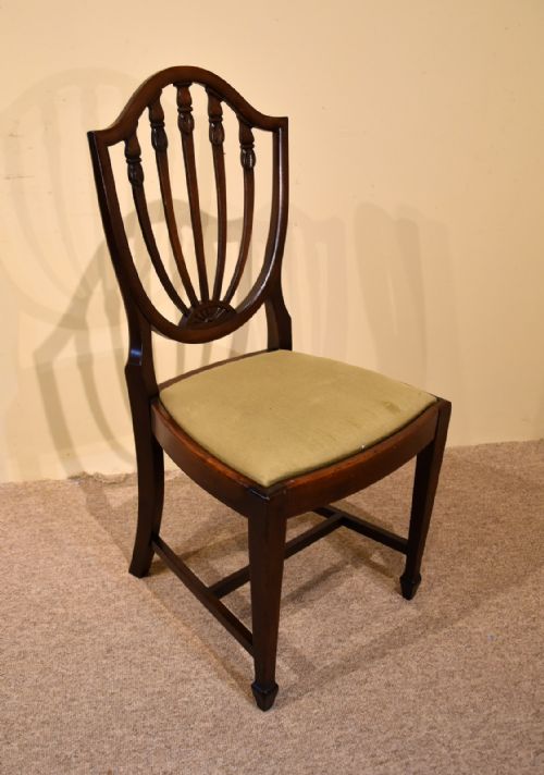 SET OF SIX 19TH CENTURY MAHOGANY DINING CHAIRS - ADDITIONAL PHOTO 4
