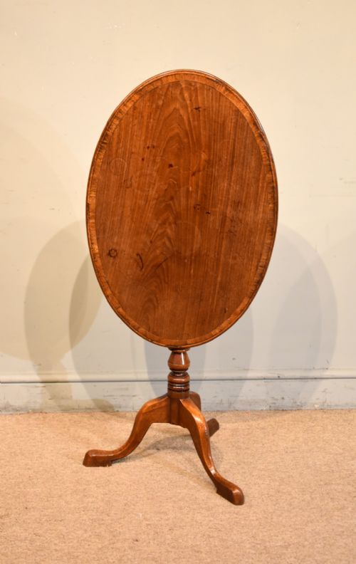 GEORGE III MAHOGANY OVAL CROSSBANDED TABLE - ADDITIONAL PHOTO 2