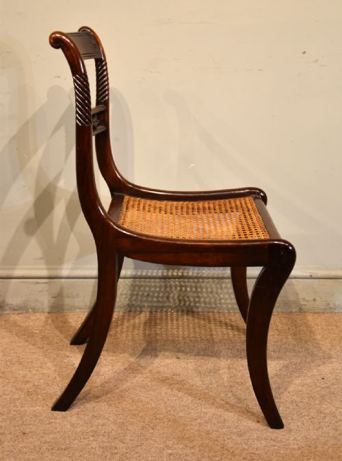 SET OF FOUR REGENCY ROSEWOOD CHAIRS - ADDITIONAL PHOTO 5