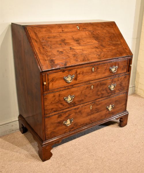GEORGE II YEW WOOD BUREAU - ADDITIONAL PHOTO 2