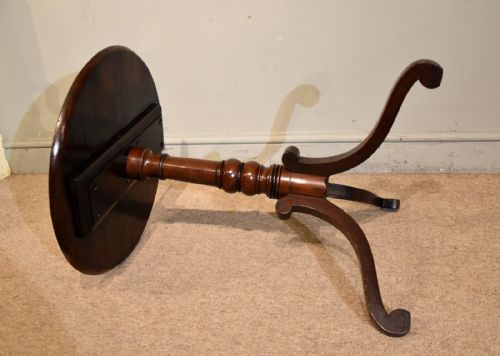 GEORGIAN MAHOGANY TRIPOD TABLE - ADDITIONAL PHOTO 5