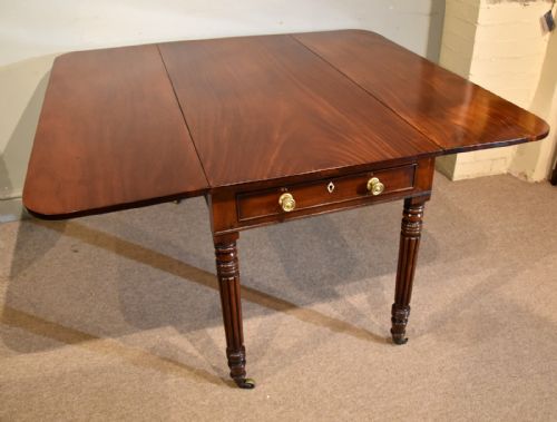 GEORGIAN MAHOGANY DROP LEAFPEMBROKE TABLE - ADDITIONAL PHOTO 2