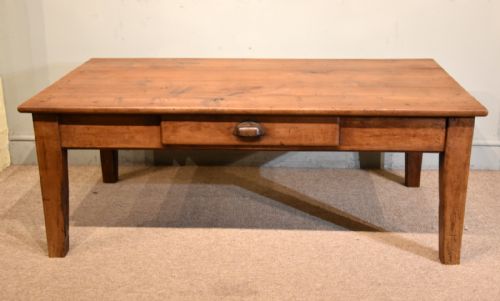 MID FRENCH 19TH CENTURY CHERRY WOOD COFFEE TABLE - ADDITIONAL PHOTO 1