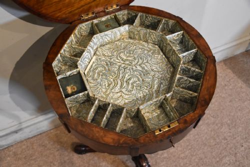 MID 19TH CENTURY WALNUT TRUMPET SHAPED WORK TABLE - ADDITIONAL PHOTO 6