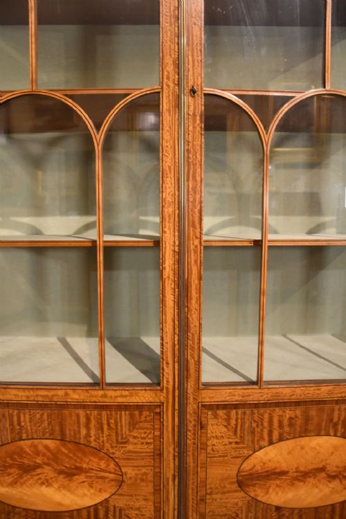 LATE 19TH CENTURY SATINWOOD GLAZED BOOKCASE - ADDITIONAL PHOTO 7