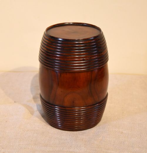 FINE EARLY 19TH CENTURY YEWWOOD BARREL - ADDITIONAL PHOTO 1