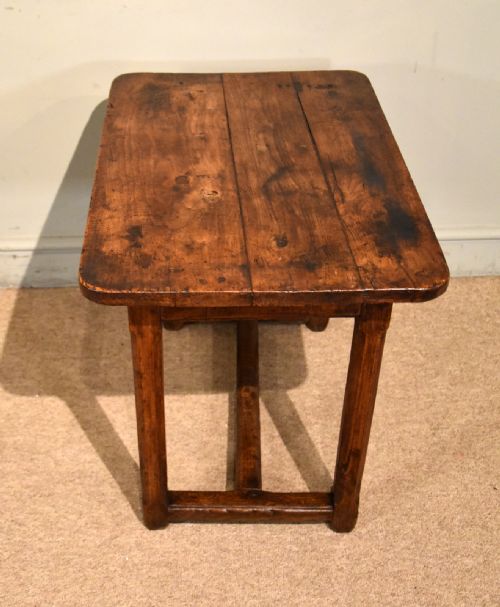 LATE 17TH CENTURY OAK SIDE TABLE - ADDITIONAL PHOTO 2