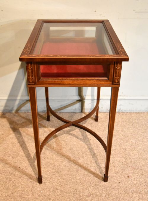 LATE 19TH CENTURY MAHOGANY BIJOUTERIE TABLE - ADDITIONAL PHOTO 3