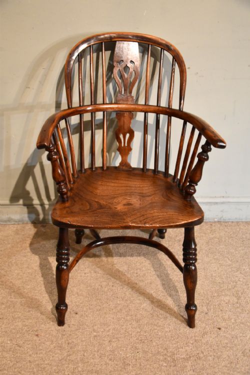 19TH CENTURY YEW WOOD WINDSOR ARMCHAIR - ADDITIONAL PHOTO 1