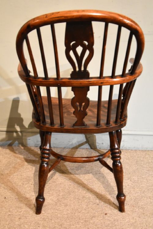 19TH CENTURY YEW WOOD WINDSOR ARMCHAIR - ADDITIONAL PHOTO 3