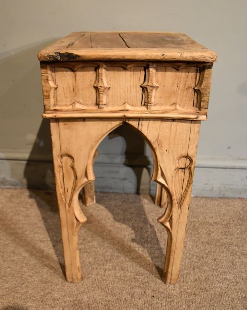 19TH CENTURY GOTHIC STYLE BOX STOOL - ADDITIONAL PHOTO 3