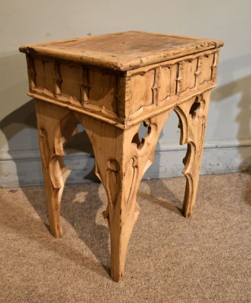 19TH CENTURY GOTHIC STYLE BOX STOOL - ADDITIONAL PHOTO 4