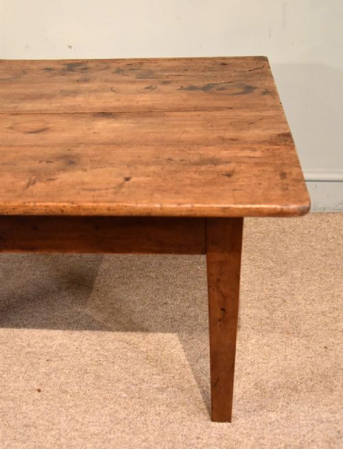 19TH CENTURY FRUIT WOOD COFFEE TABLE - ADDITIONAL PHOTO 4