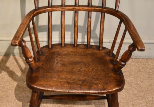 19TH CENTURY CHILD'S WINDSOR ARMCHAIR - ADDITIONAL PHOTO 5