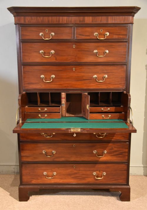 GEORGE III MAHOGANY CHEST ON CHEST - ADDITIONAL PHOTO 7