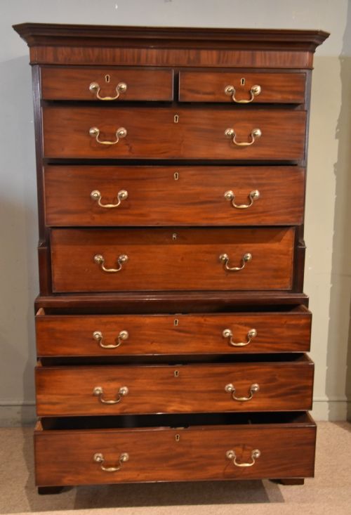 GEORGE III MAHOGANY CHEST ON CHEST - ADDITIONAL PHOTO 8