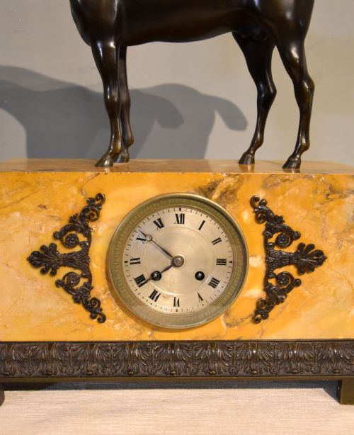 A SIENNA MARBLE AND BRONZE STALLION MANTEL CLOCK - ADDITIONAL PHOTO 5