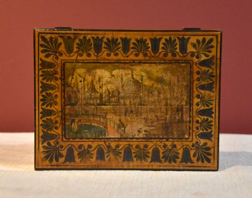 19TH CENTURY SYCAMORE TUNBRIDGE WARE BOX - ADDITIONAL PHOTO 3