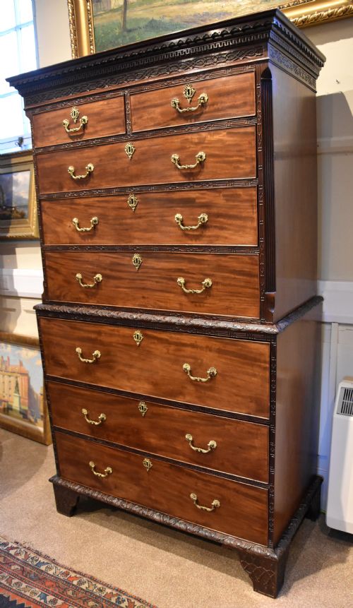18TH CENTURY CARVED MAHOGANY CHEST ON CHEST - ADDITIONAL PHOTO 5