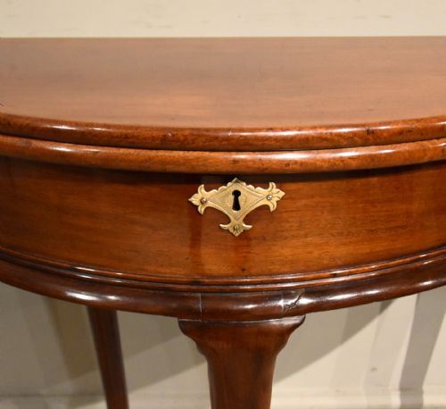 LATE GEORGE IIL FOLD OVER TEA TABLE - ADDITIONAL PHOTO 5
