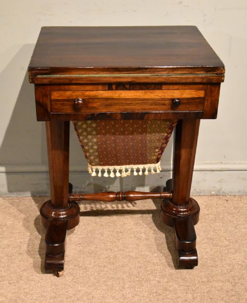 WILLIAM IV ROSEWOOD FOLDOVER GAMES TABLE