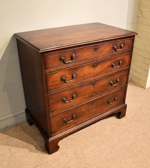GEORGE III SMALL CHEST OF DRAWERS - ADDITIONAL PHOTO 2