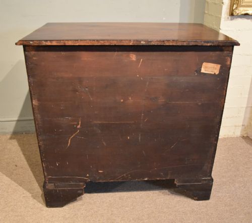 GEORGE III SMALL CHEST OF DRAWERS - ADDITIONAL PHOTO 8
