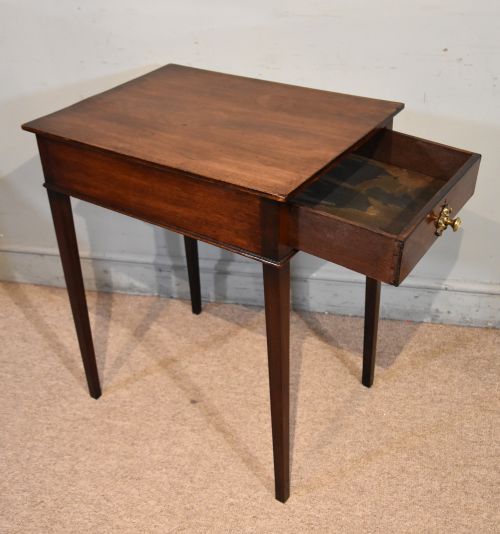 REGENCY PERIOD MAHOGANY SIDE TABLE - ADDITIONAL PHOTO 4