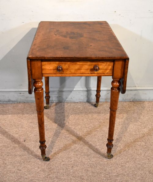 SATIN BIRCH 19TH CENTURY PEMBROKE TABLE JOHNSTONE AND JEANES