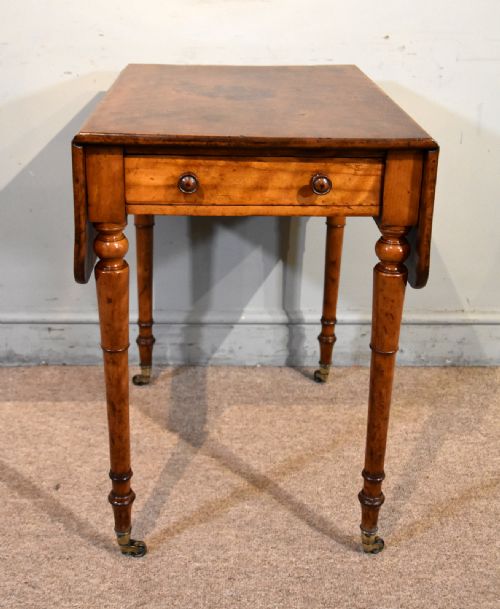 SATIN BIRCH 19TH CENTURY PEMBROKE TABLE JOHNSTONE AND JEANES - ADDITIONAL PHOTO 1