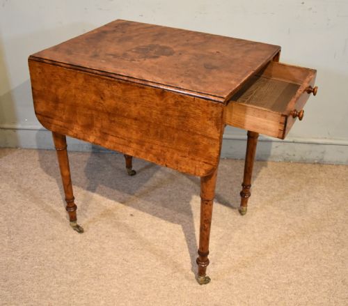 SATIN BIRCH 19TH CENTURY PEMBROKE TABLE JOHNSTONE AND JEANES - ADDITIONAL PHOTO 4