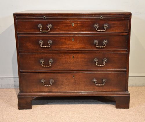 18TH CENTURY MAHOGANY CHEST OF DRAWERS - ADDITIONAL PHOTO 1