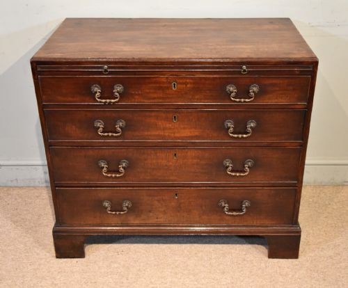 18TH CENTURY MAHOGANY CHEST OF DRAWERS - ADDITIONAL PHOTO 2