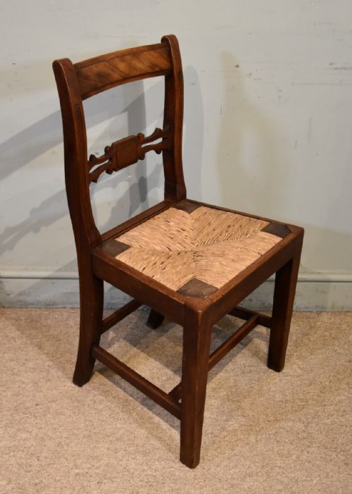 SET OF FOUR EARLY 19TH CENTURY FRUITWOOD DINING CHAIRS - ADDITIONAL PHOTO 4