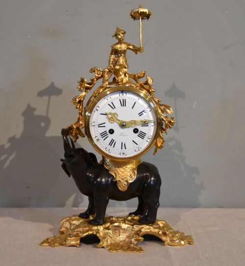 A FRENCH BRONZE AND ORMOLU MANTEL CLOCK OF ELEPHANT FORM - ADDITIONAL PHOTO 2