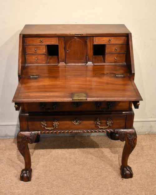 DIMINUTIVE GEORGE II CUBAN MAHOGANY BUREAU ON STAND - ADDITIONAL PHOTO 3