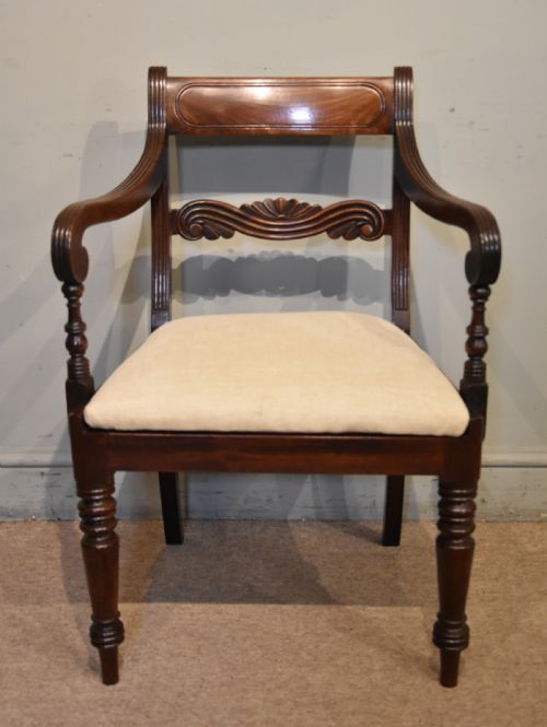 REGENCY PERIOD ATTRACTIVE MAHOGANY ARMCHAIR